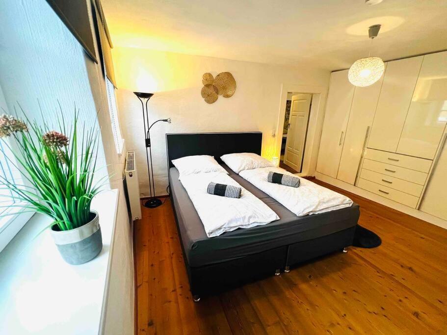 Altstadtperle M. Schoenem Flair, 65 Qm, Grosses Bett Apartment *